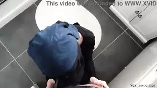 طعام مثلي الجنس ناضجة في تحول جنسى
