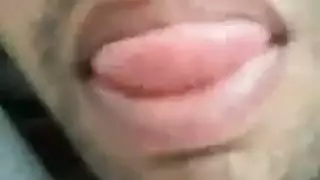 جنس مثلي عاري: اختناق في الحلق وجنس شرجي قاسي