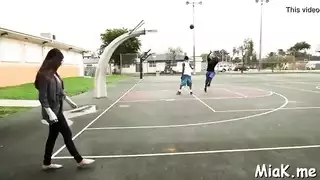 مايا خليفة عاهرة عربية تتناك من كل كسهاو فمها في فيلم سكس رهيب