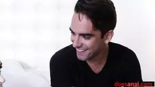 جسم مشدود، مؤخرة كبيرة – مشهد xxx لعبادة القدم