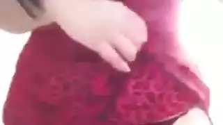 جميلة عربية تمص الزب ثم تركب بقوة للوصول للنشوة