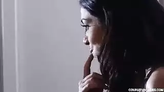 نيك ساخن لرجل وامراتين