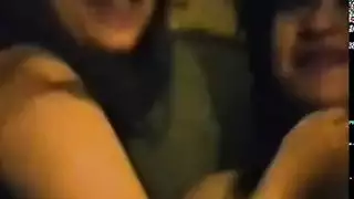 محجبات مصريات مع بعص
