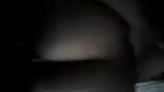 مشهد إباحي: عربية ذات فرج مثالي وثديين كبيرين