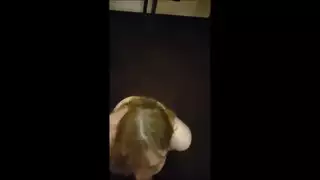 شقراوات تلعقان فروج بعضهما في السرير