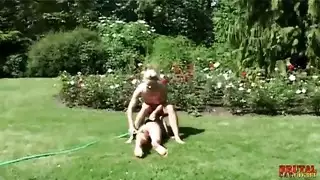 أفلام بورن قبرصية طويلة: جلسات سكس طوال الليل