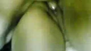 شاب قاهرة horny ينيّك فرج حبيبته بعمق في شقتها