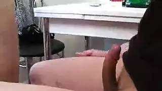 ضخ عنيف: شاب يضرب الطيز بلا توقف