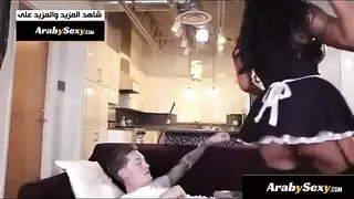 تدريب شرجي للخادمة الجديدة صريح