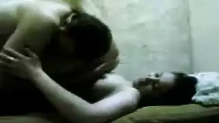 سر الجد: ممارسة الجنس مع عاهرة مصرية بوضعية الكلب