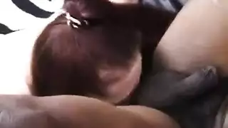 كرات جلدية كبيرة تُمصّ – أنين النشوة