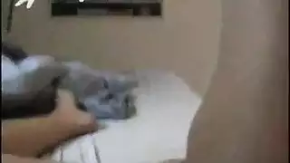 فاليري تختنق وهي تبتلع بعمق