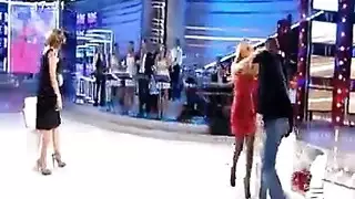 مهرجان جنسي بين الأعراق: بنات ساخرويات وفحول أفارقة